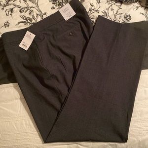 NWT Croft & Barrow Women’s Classic Gray Dress Pant Size 20W Long